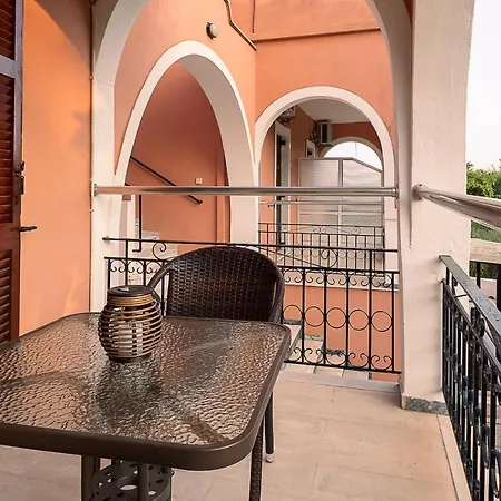 Xenofontas Apartments Agios Georgios Pagon Exterior photo