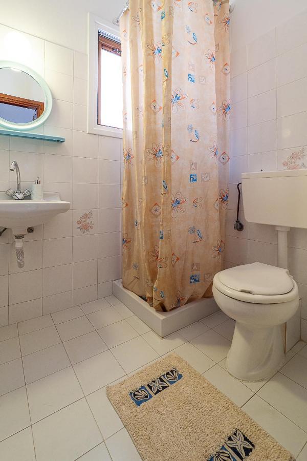 Xenofontas Apartment Agios Georgios Pagon