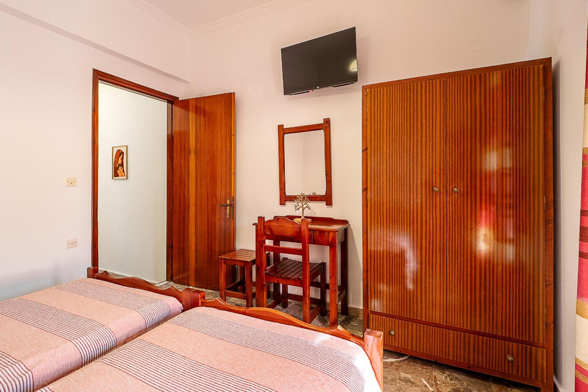 Xenofontas Apartmán Agios Georgios Pagon